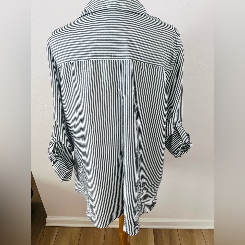 Velvet Heart Plus Striped button down - Picture 4 of 7